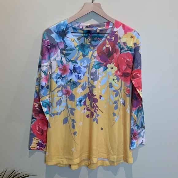 SOFT SURROUNDINGS Spring sweater - Picture 2 of 7